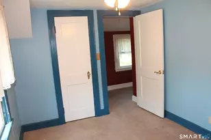 39 Plumb Ave, Meriden, CT 06450 - Photo 32