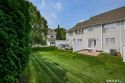 23 Park Place Circle #23, West Hartford, CT 06110 - Photo 28