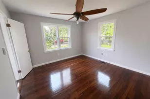 25 Beechwood Ave, Milford, CT 06460 - Photo 12