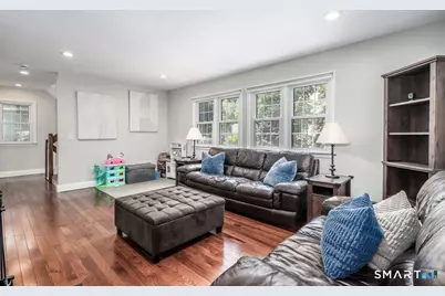 89 Heatherwood Drive #89, Brookfield, CT 06804 - Photo 8
