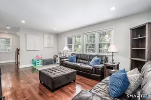 89 Heatherwood Dr, Brookfield, CT 06804 - Photo 8