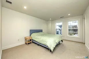 27 Heritage Ln, Woodbridge, CT 06525 - Photo 16