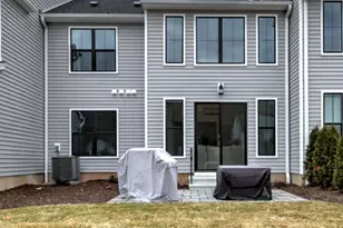 27 Heritage Ln, Woodbridge, CT 06525 - Photo 22