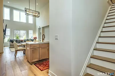 27 Heritage Lane, Woodbridge, CT 06525 - Photo 10