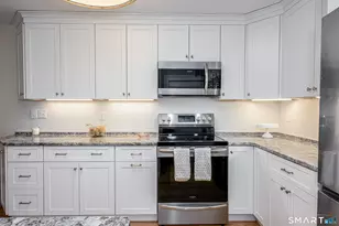 49 Rose St, Branford, CT 06405 - Photo 6