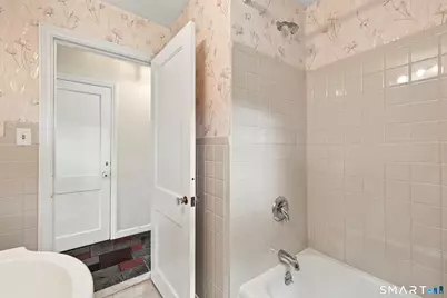 42 Oleary Drive, Manchester, CT 06040 - Photo 16