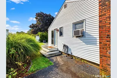 28 Whitecap Road, East Lyme, CT 06357 - Photo 30