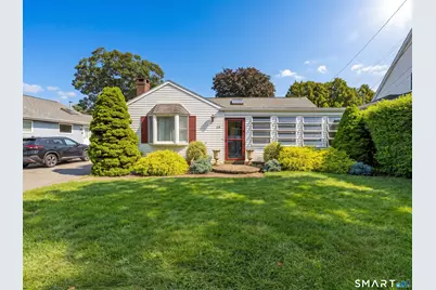 28 Whitecap Road, East Lyme, CT 06357 - Photo 2