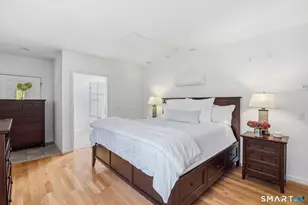 44 River Hill Dr, Stamford, CT 06902 - Photo 10