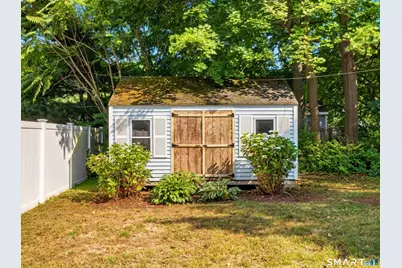 161 Broad Street, Groton, CT 06340 - Photo 30