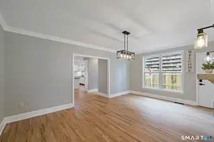 7 Edgewood St, Norwalk, CT 06854 - Photo 10