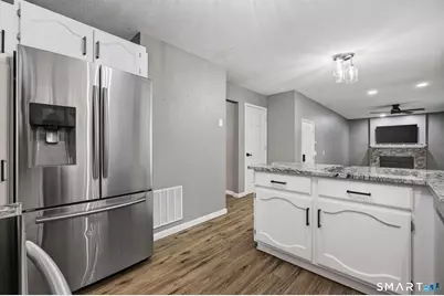 42 Wood Terrace, East Haven, CT 06513 - Photo 16