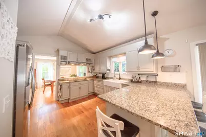 11 South Ridge Road, East Lyme, CT 06357 - Photo 8