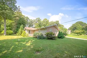11 S Ridge Rd, East Lyme, CT 06357 - Photo 30