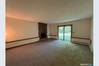 33 Lochview Drive, Windsor, CT 06095 - Photo 4