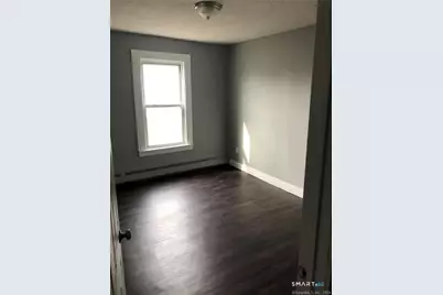 651 East Main Street, Waterbury, CT 06702 - Photo 14