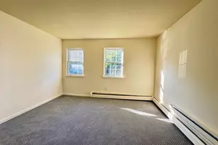 81 Angel Dr, Waterbury, CT 06708 - Photo 12