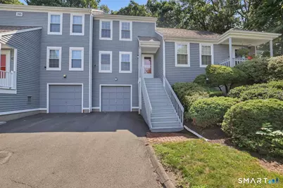 205 Oakland Street #B, Manchester, CT 06042 - Photo 1