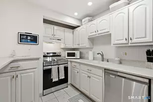 1 Valley Rd, Stamford, CT 06902 - Photo 4