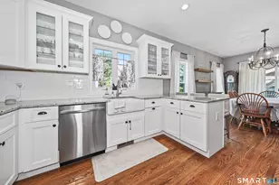 1 Heritage Ct, Wolcott, CT 06716 - Photo 6