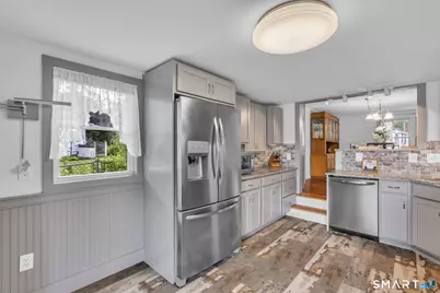 23 Totem Pole Road, Thompson, CT 06277 - Photo 16