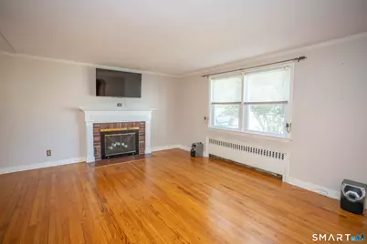 32 King Street, Old Saybrook, CT 06475 - Photo 8