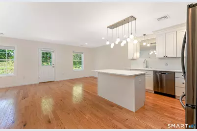 19 Gillette Way #19, Bristol, CT 06010 - Photo 8