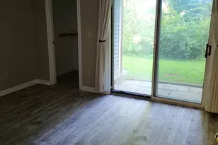 4 Manorwood Dr, Branford, CT 06405 - Photo 6