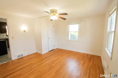 20 Condon Street, Berlin, CT 06037 - Photo 8