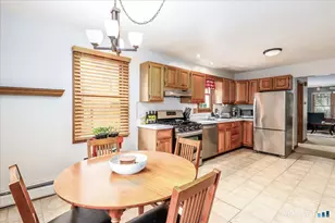 41 Calderwood Ct, Bridgeport, CT 06605 - Photo 14