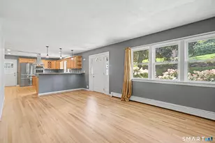 19 Governors Ln, Bethel, CT 06801 - Photo 4