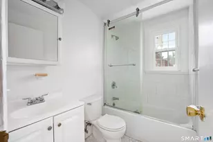 1084 E Main St, Stamford, CT 06902 - Photo 18