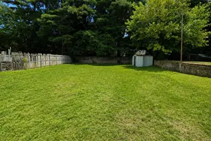 82 Midland Rd, Waterbury, CT 06705 - Photo 14