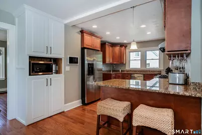 36 Cortland Street, West Hartford, CT 06110 - Photo 12