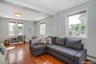 36 Cortland Street, West Hartford, CT 06110 - Photo 16