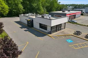 942 Washington St, Middletown, CT 06457 - Photo 1