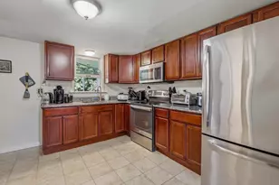 136 Sexton St, New Britain, CT 06051 - Photo 14