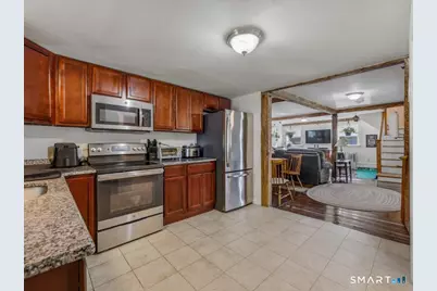 136 Sexton Street, New Britain, CT 06051 - Photo 16