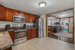 136 Sexton St, New Britain, CT 06051 - Photo 16