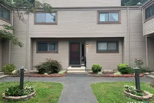 16 Greenbriar Dr, Farmington, CT 06032 - Photo 1