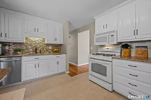 92 Range Hill Dr, Vernon, CT 06066 - Photo 8