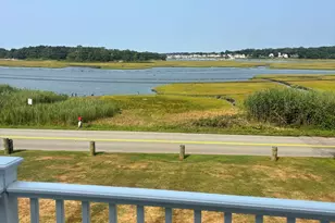 138 Old Black Point Rd, East Lyme, CT 06357 - Photo 2