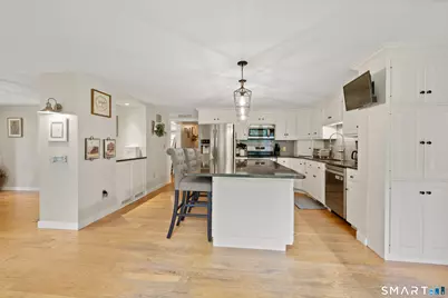 347 Matthews Street, Bristol, CT 06010 - Photo 8