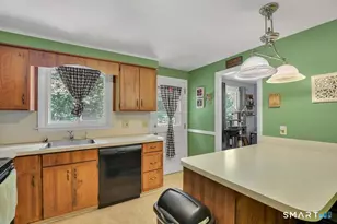 45 Hilltop Rd, Naugatuck, CT 06770 - Photo 6