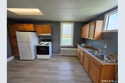 60 Waterville Street, Waterbury, CT 06710 - Photo 8