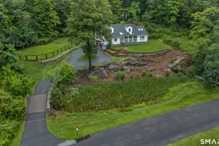 131 Seth Low Mountain Rd, Ridgefield, CT 06877 - Photo 2