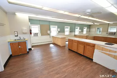 194 House Street, Glastonbury, CT 06033 - Photo 12