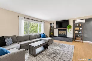 197 Breezy Knolls, Groton, CT 06355 - Photo 4