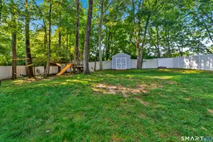 197 Breezy Knolls, Groton, CT 06355 - Photo 32