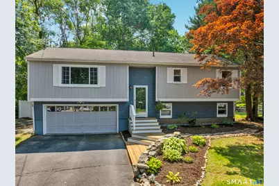 197 Breezy Knolls, Groton, CT 06355 - Photo 1